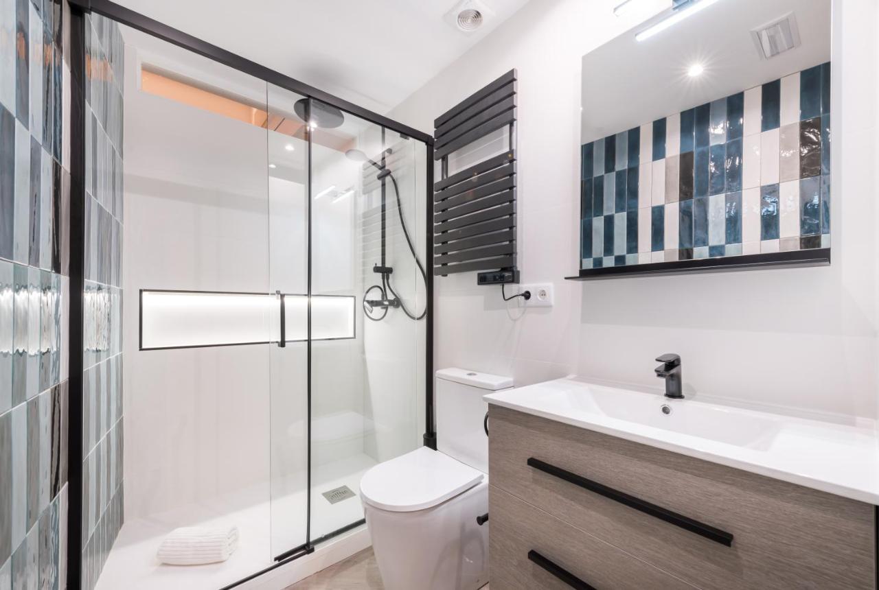 Loft Retiro Lägenhet Madrid Exteriör bild