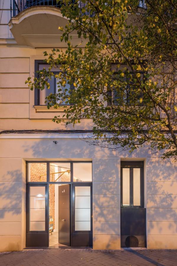 Loft Retiro Lägenhet Madrid Exteriör bild
